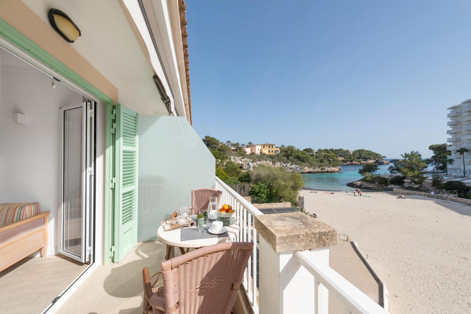 Apartamentos Playa Marina Cala Ferrera  Exteriör bild