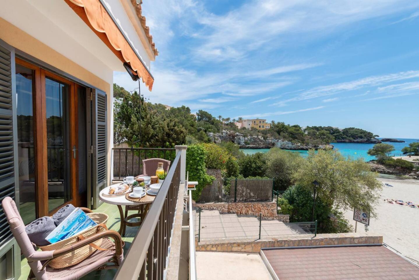 Apartamentos Playa Marina Cala Ferrera  Exteriör bild