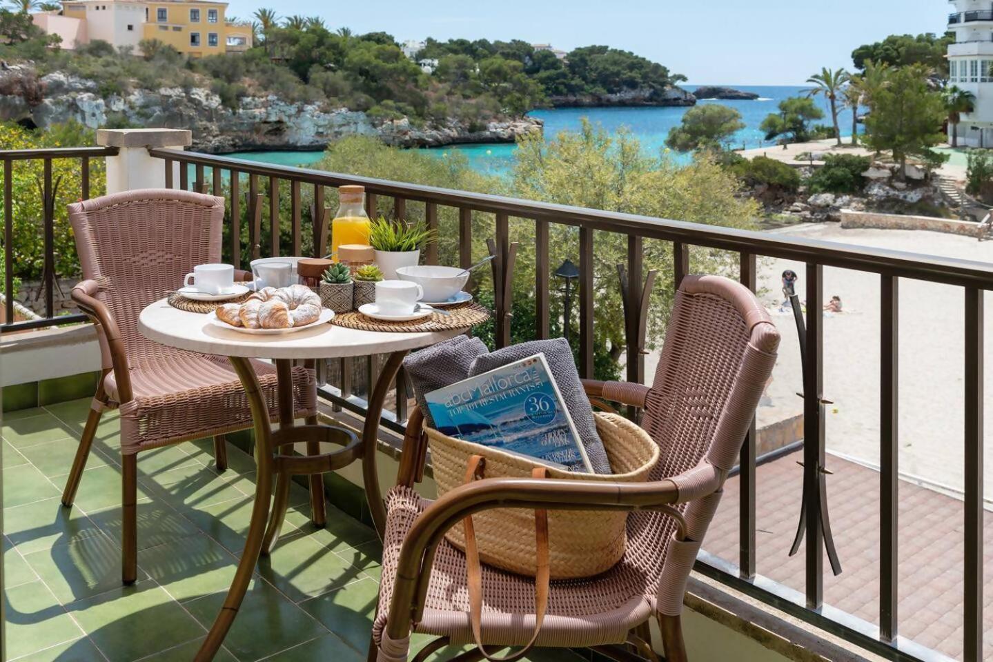 Apartamentos Playa Marina Cala Ferrera  Exteriör bild